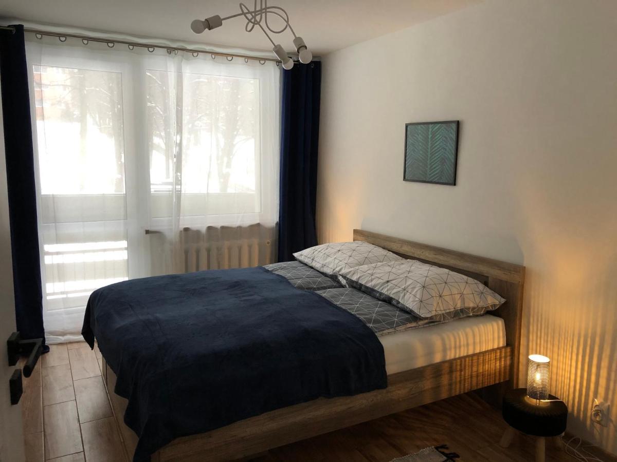 Apartamencik - コバリ エクステリア 写真