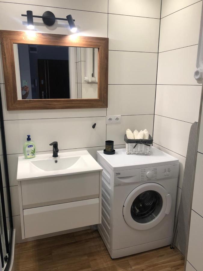 Apartamencik - コバリ エクステリア 写真